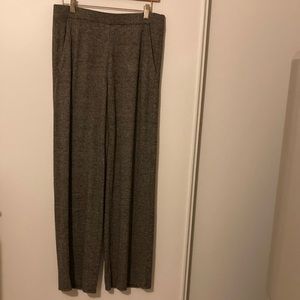 J.Jill Wearever Collection Full Leg Size S pull on gray pants with two pockets.